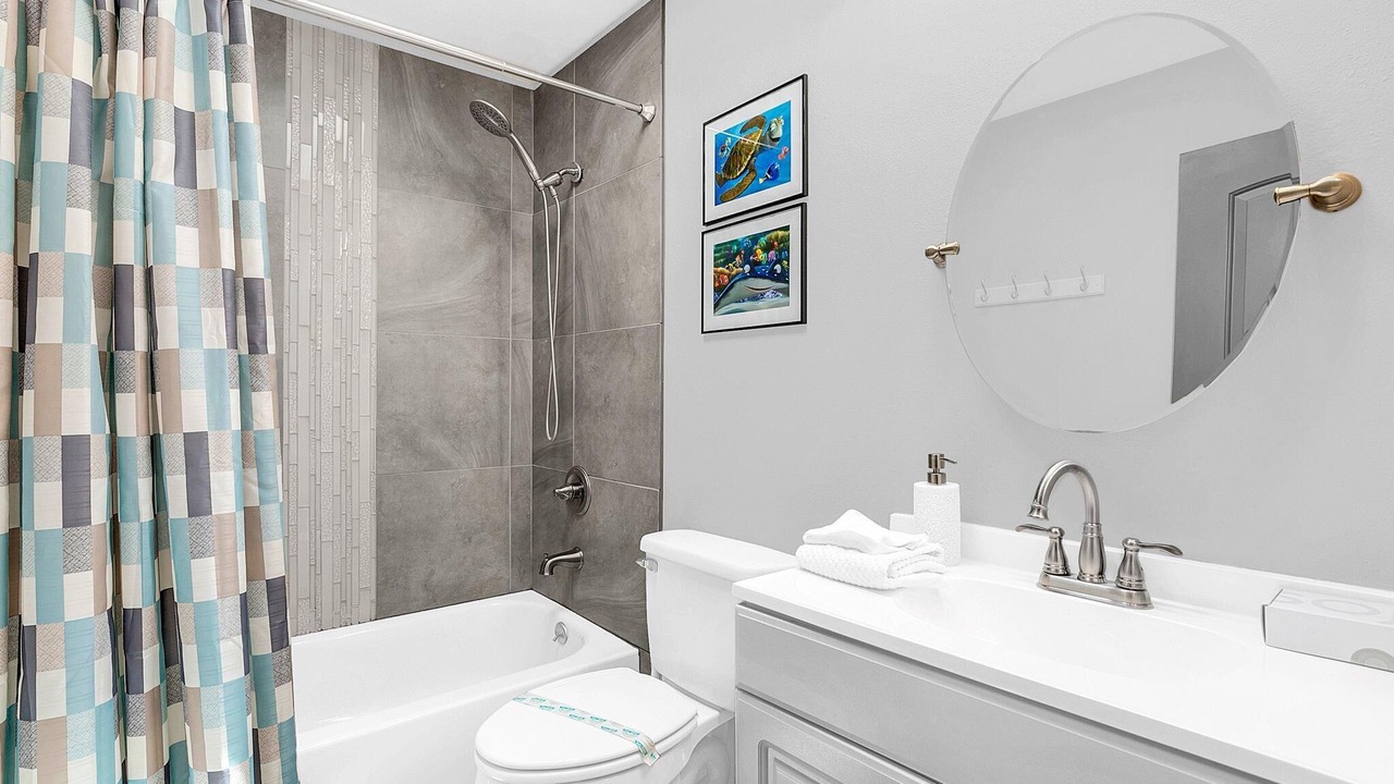 Photo of Others in Goldenrod