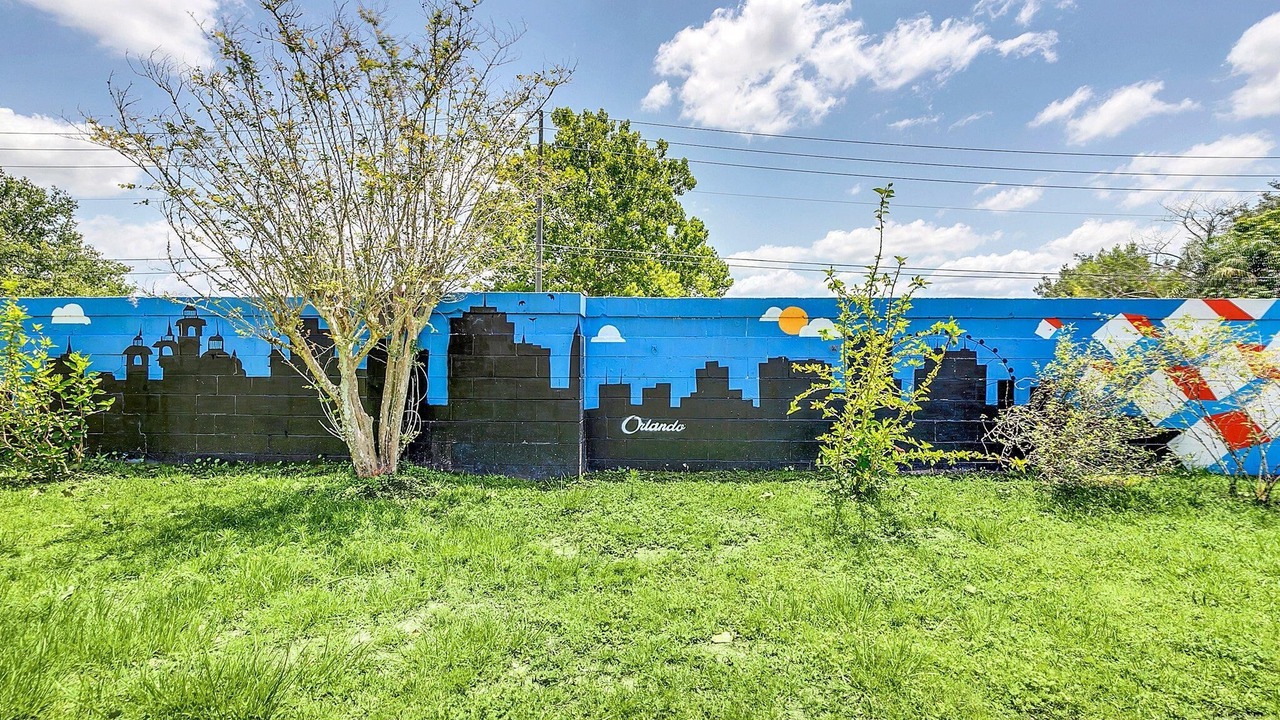 Photo of Others in Goldenrod