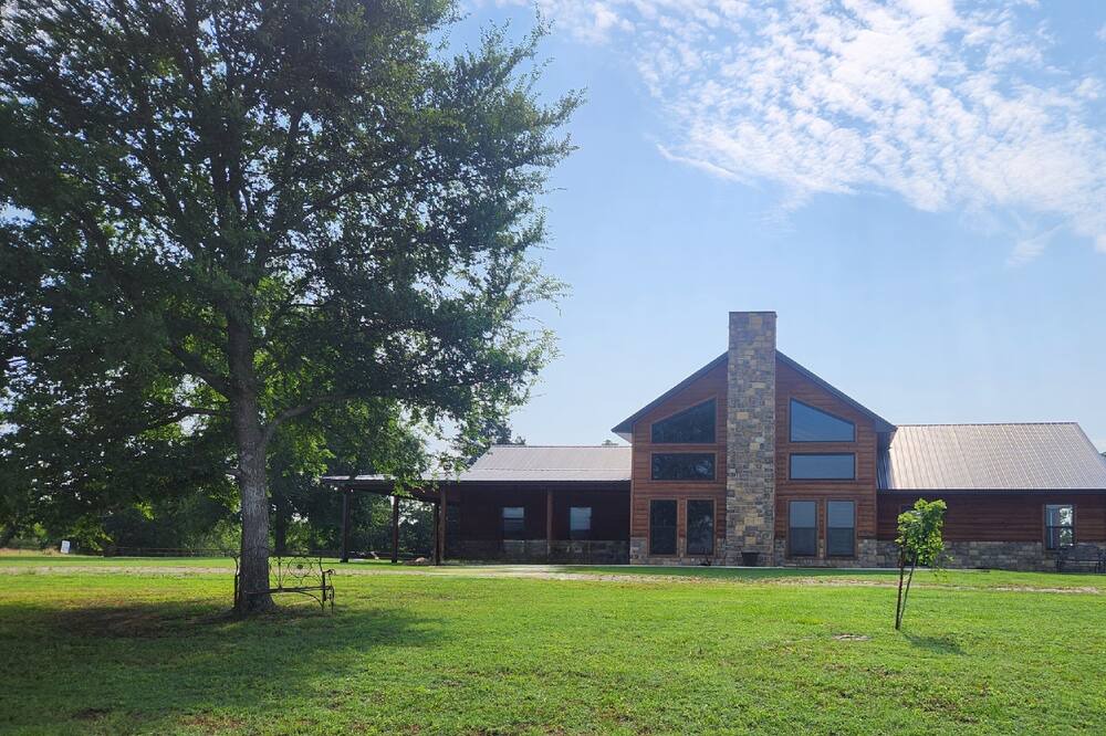 Photo of Outdoor in Coleman