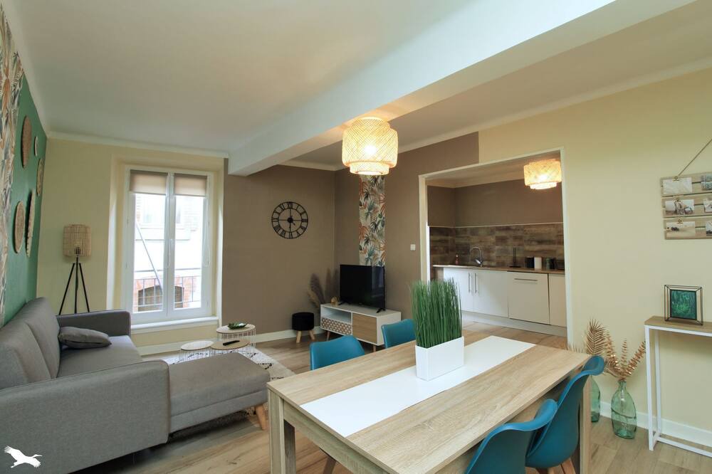 Photo of Livingroom in Saint-Girons