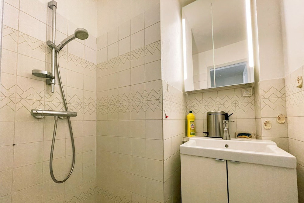 Photo of Bathroom in La Tronche