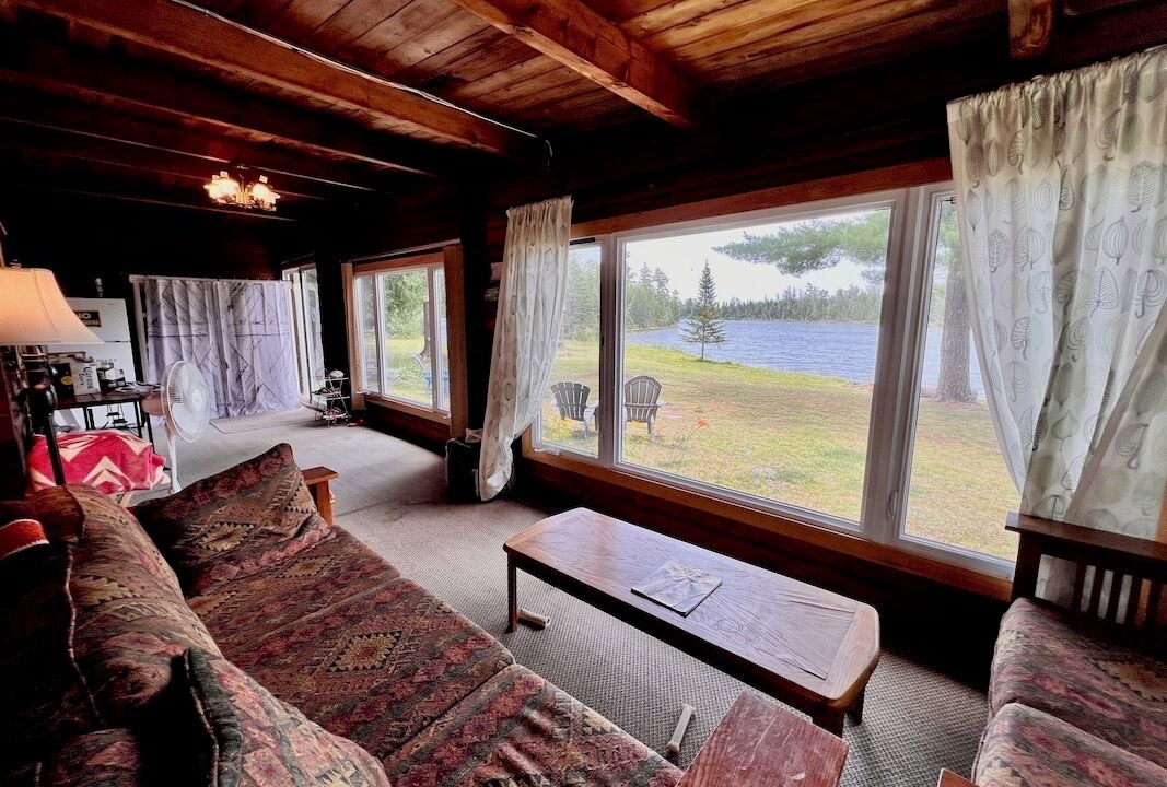 Photo of Livingroom in Coboconk