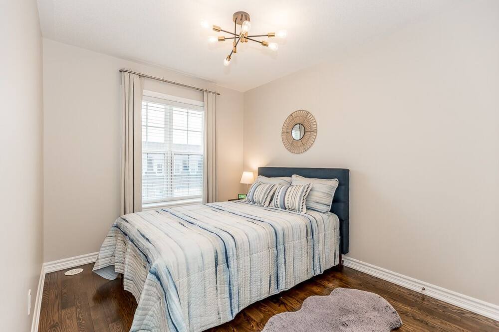 Photo of Bedroom in Unionville