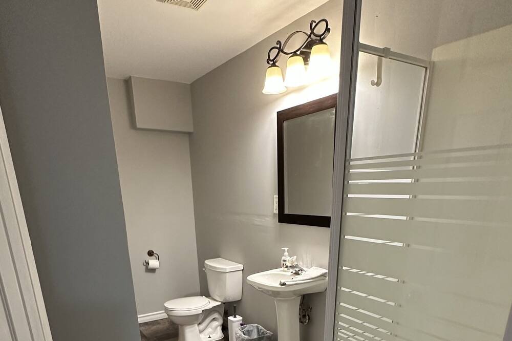 Photo of Bathroom in Tiverton