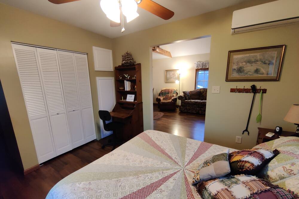 Photo of Bedroom in Port Royal