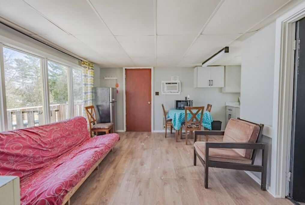 Photo of Livingroom in Frontenac