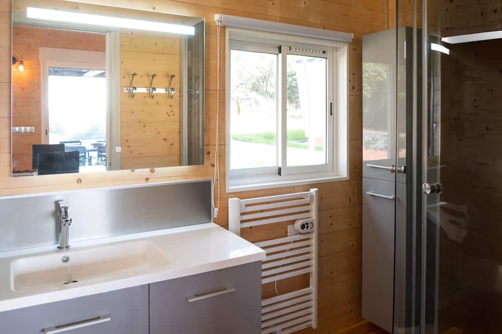 Photo of Bathroom in Lezignan-la-Cebe