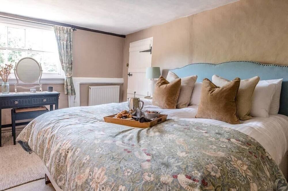 Photo of Others in Ipswich