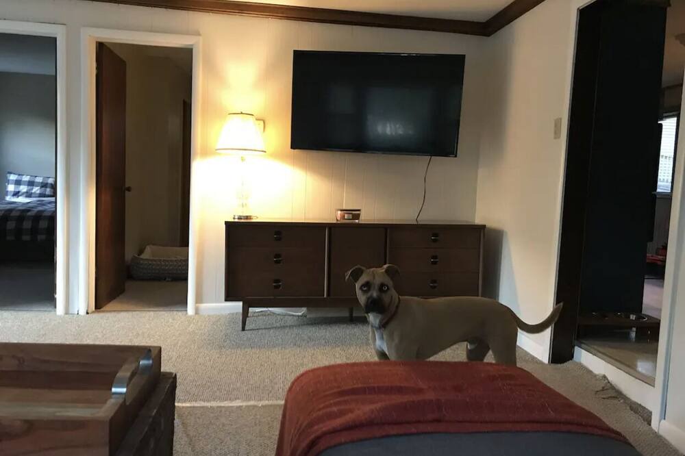 Photo of Bedroom in Mount Marion