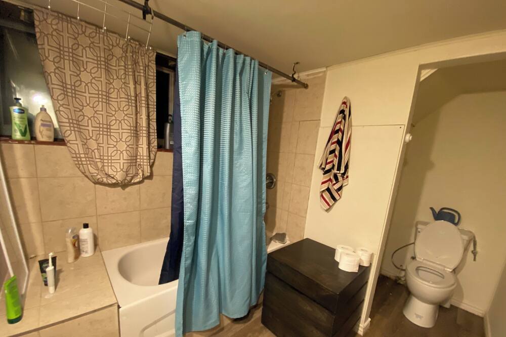 Photo of Bathroom in Grafton