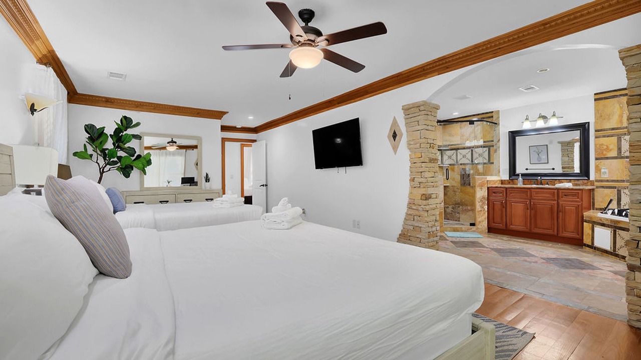 Photo of Others in North Brookhaven