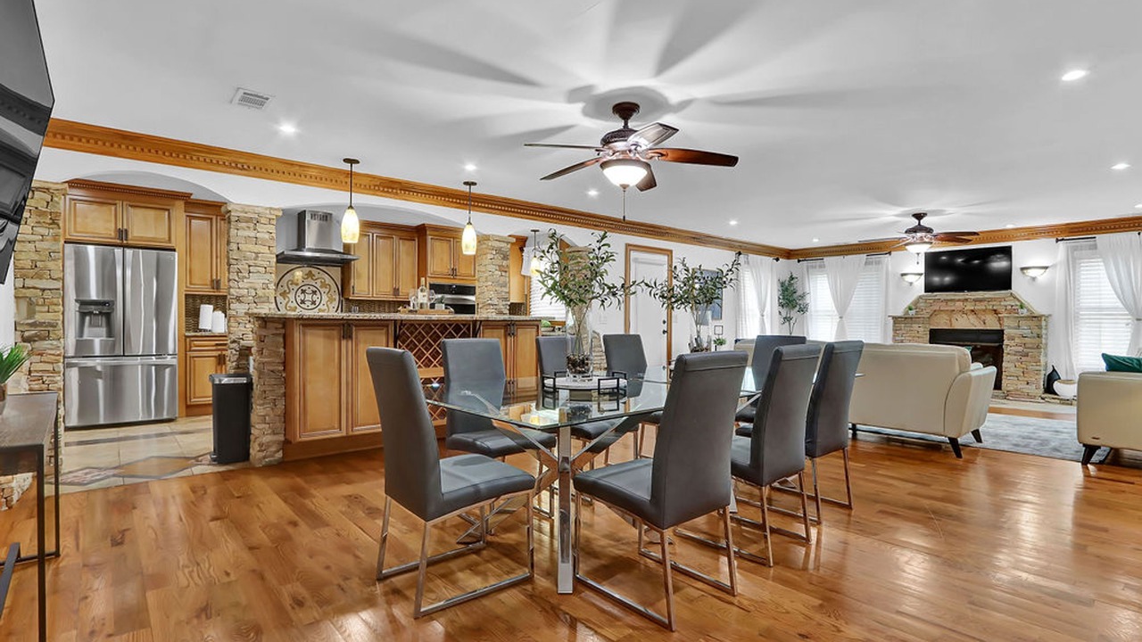 Photo of Others in North Brookhaven