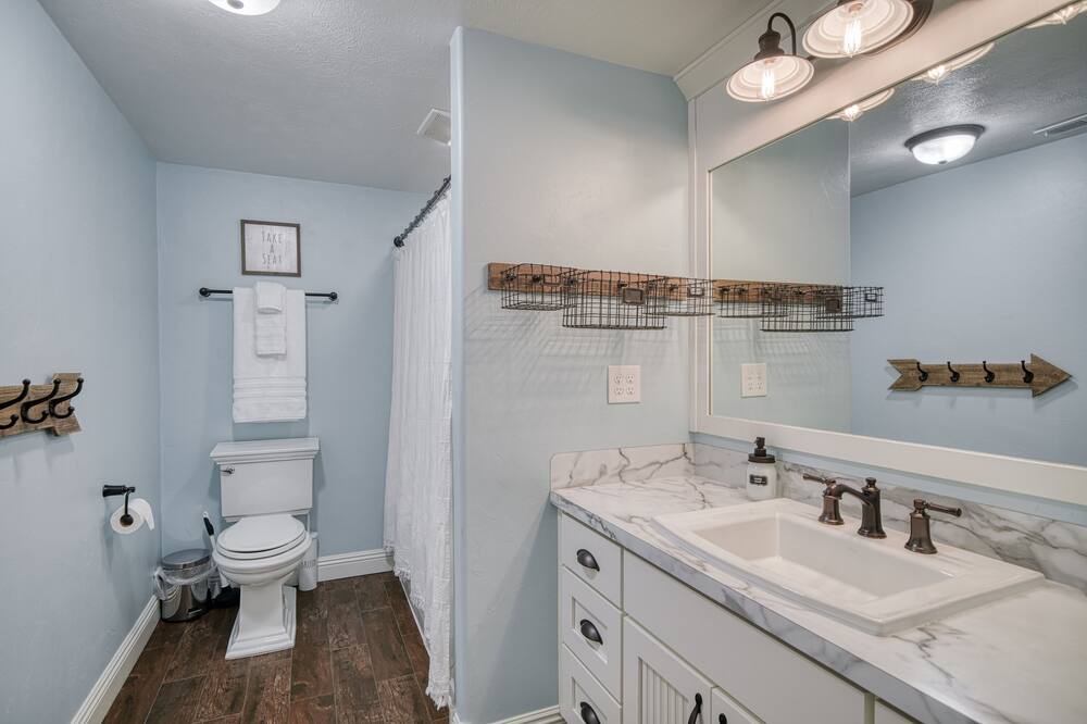 Photo of Others in Ammon