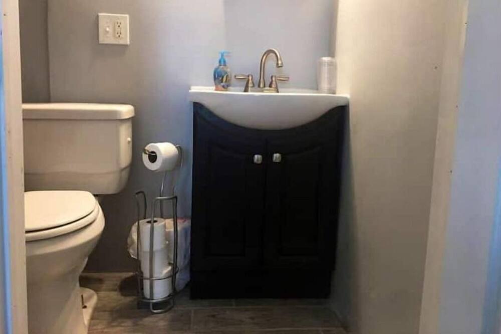 Photo of Bathroom in South Rockwood