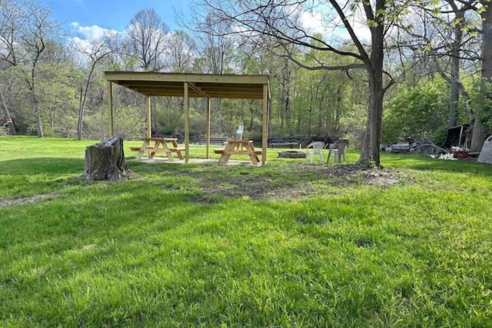 Photo of Outdoor in South Rockwood