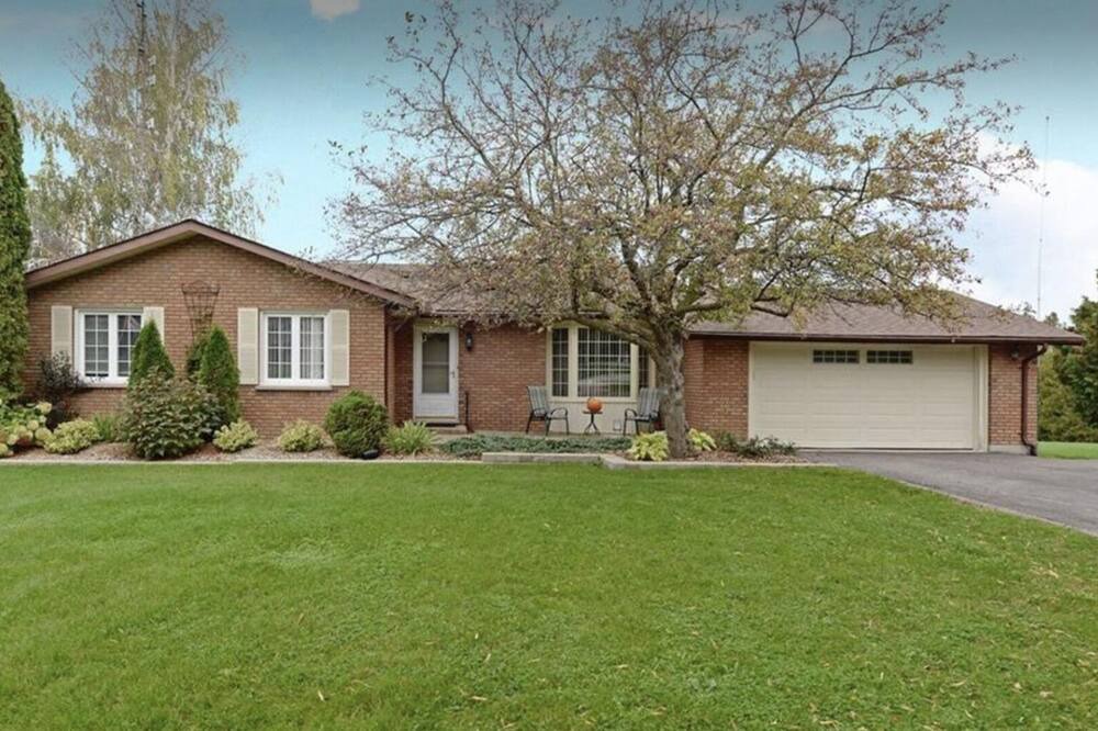 Photo of Outdoor in Lindsay