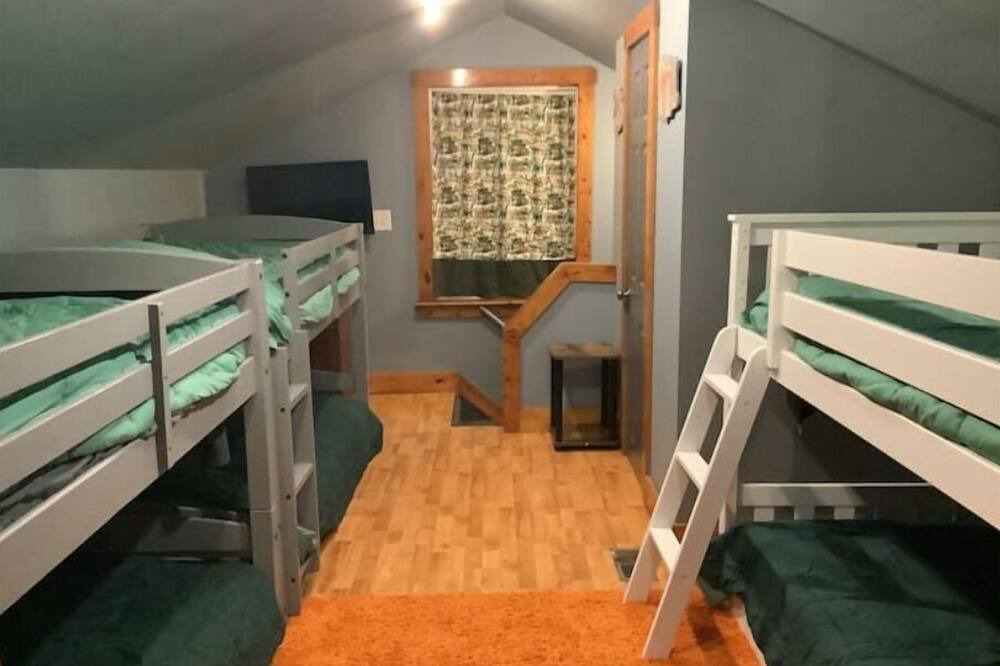 Photo of Bedroom in Hallsville