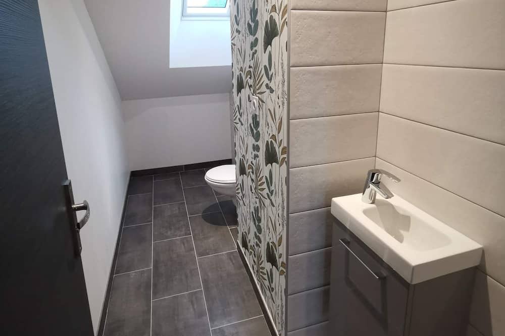 Photo of Bathroom in Denezieres