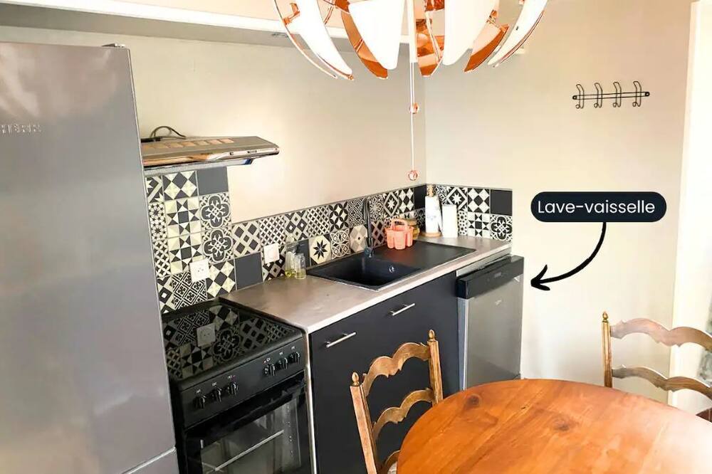 Photo of Kitchen in Guran