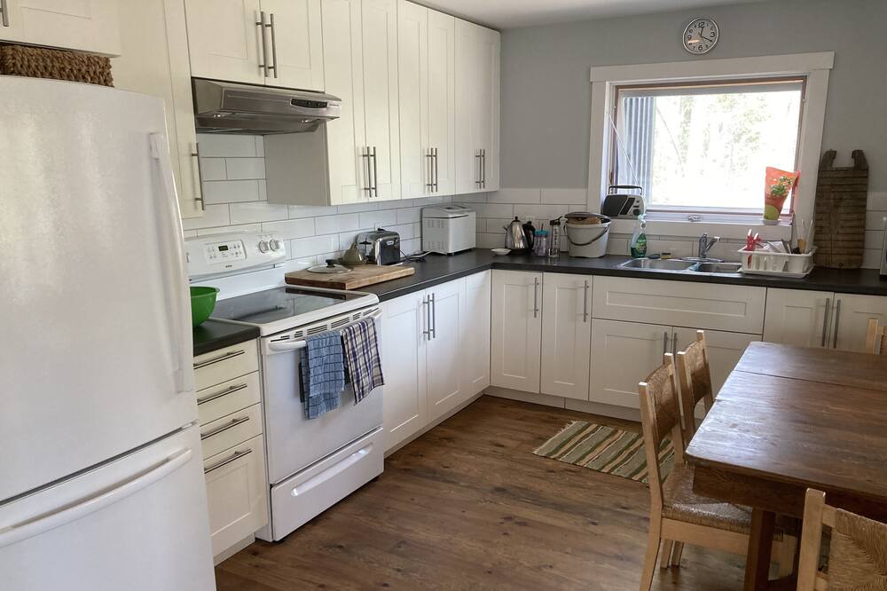 Photo of Kitchen in Blue Sea