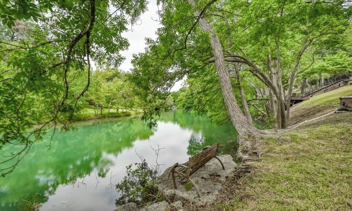 Photo of Others in Canyon Lake