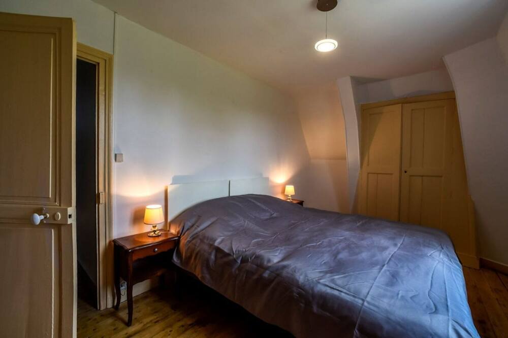 Photo of Bedroom in Ligny-le-Ribault