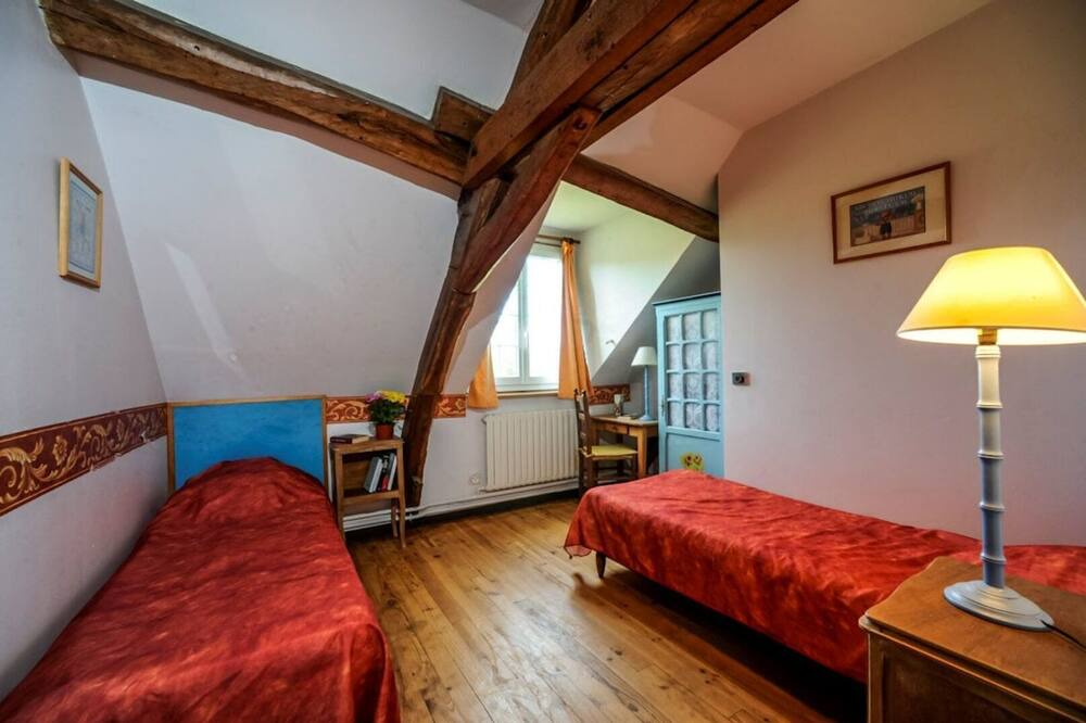 Photo of Bedroom in Ligny-le-Ribault