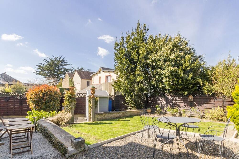 Photo of Outdoor in Pontorson