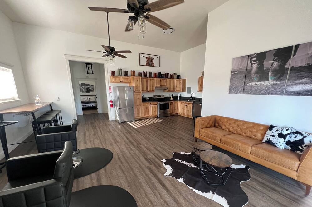 Photo of Livingroom in Red Bluff