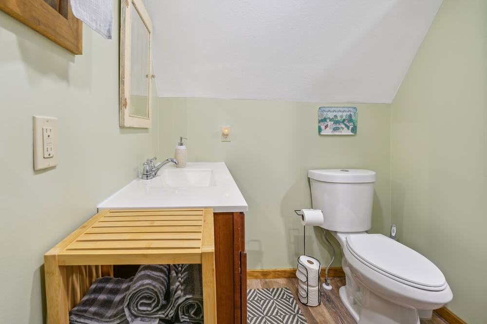 Photo of Bathroom in Ludington