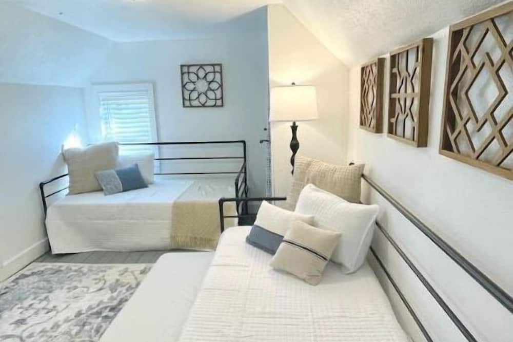 Photo of Bedroom in Farmington