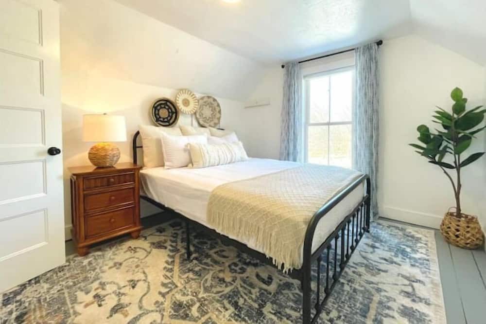 Photo of Bedroom in Farmington