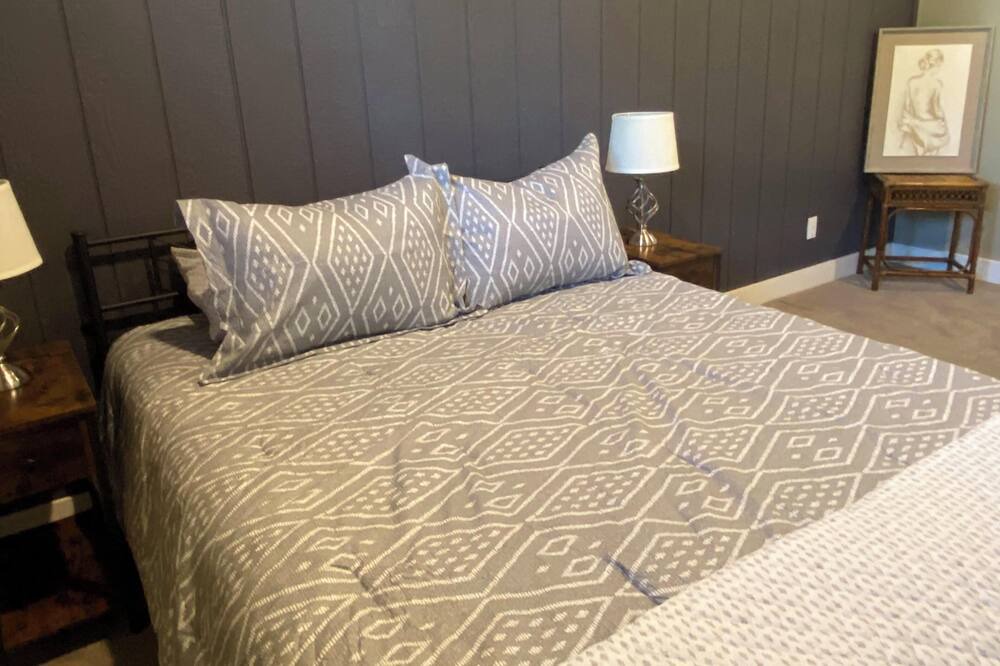 Photo of Bedroom in Ellensburg