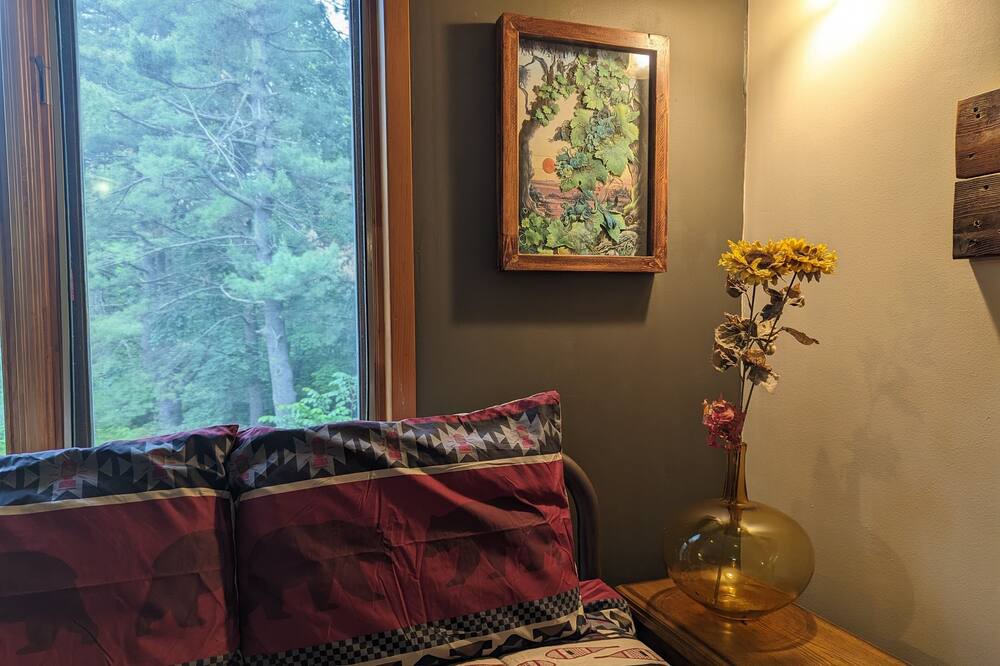 Photo of Livingroom in Lanark Highlands