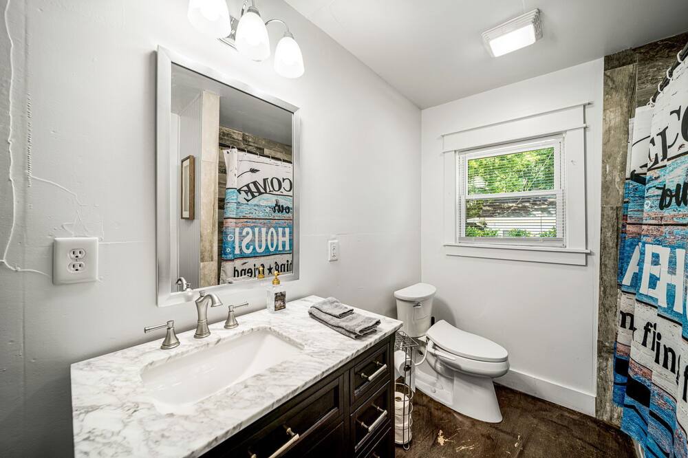 Photo of Bathroom in Tia Juana