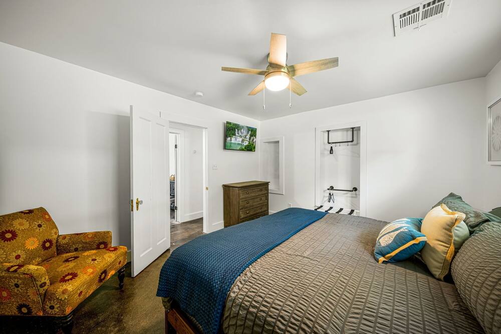 Photo of Bedroom in Tia Juana