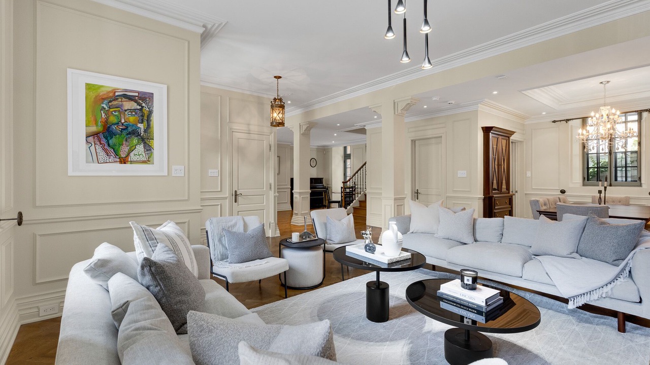 Photo of Livingroom in International District
