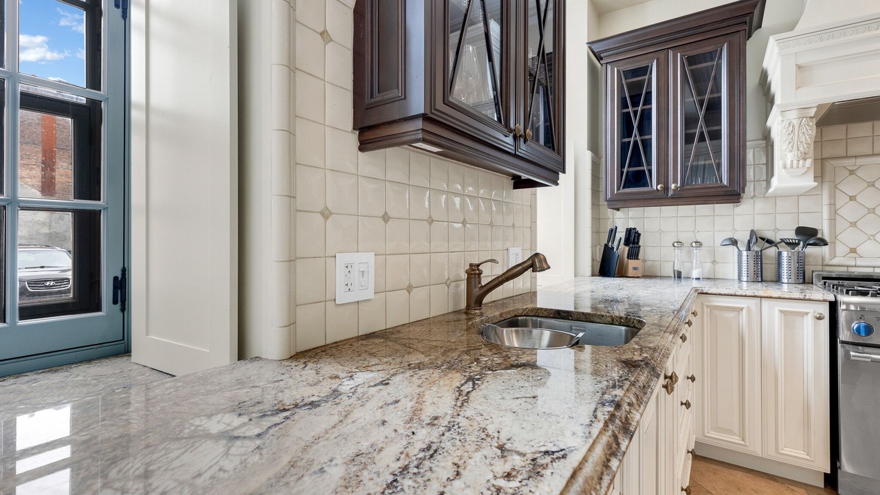 Photo of Kitchen in International District