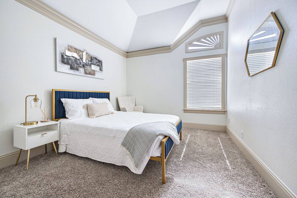 Photo of Bedroom in Coppell