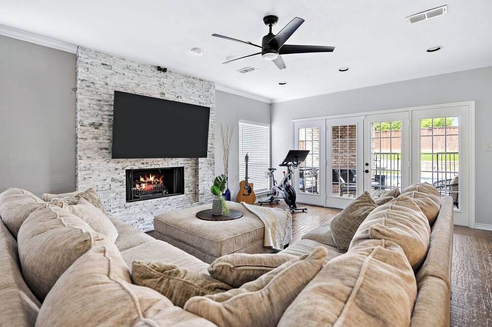 Photo of Livingroom in Coppell