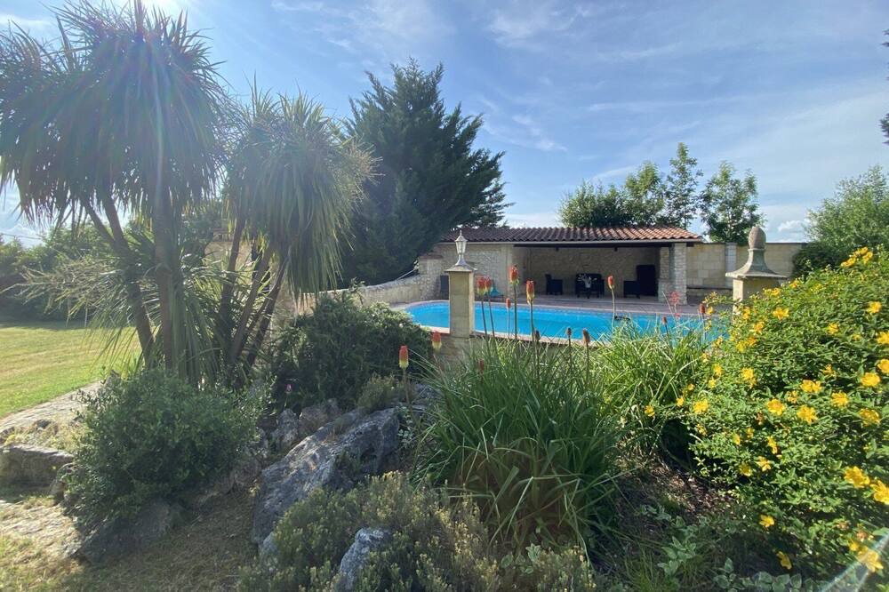 Photo of Outdoor in Anthe