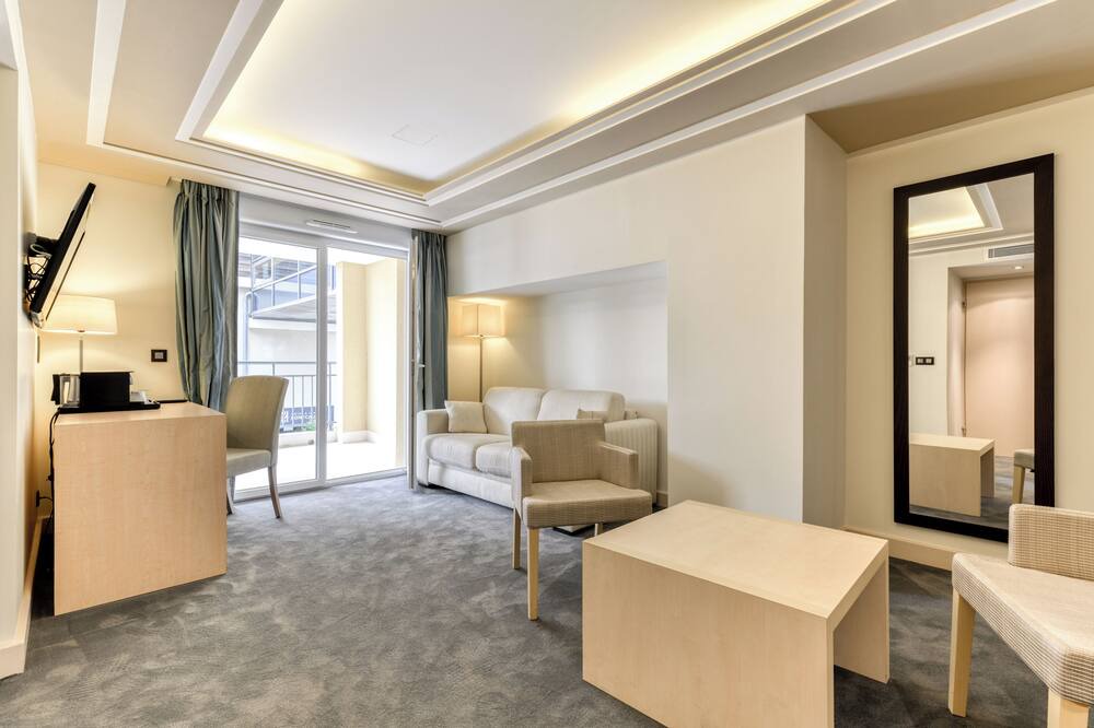 Photo of Livingroom in Juvignac