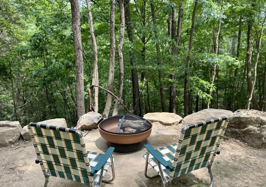 Photo of Patio Balcony in Pond Eddy