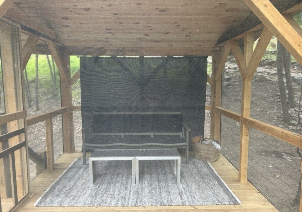 Photo of Outdoor in Pond Eddy