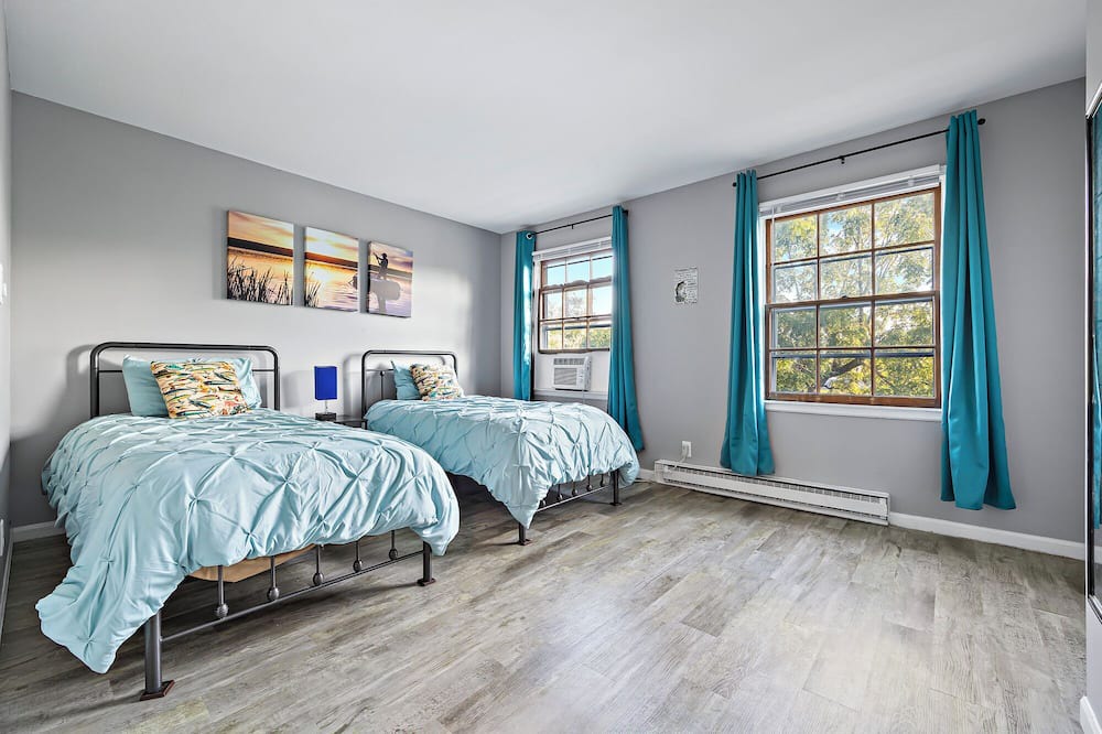 Photo of Bedroom in Yorkville