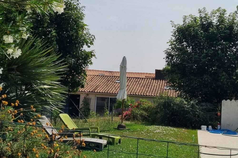 Photo of Others in Nalliers