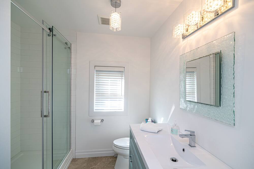 Photo of Bathroom in New Scotland