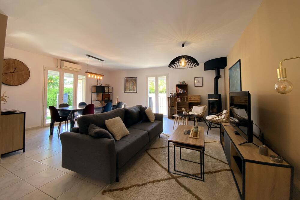 Photo of Livingroom in Entraigues-sur-la-Sorgue