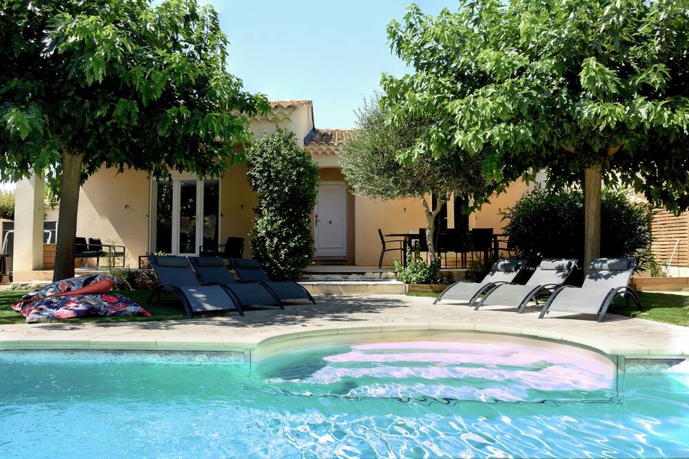 Photo of Outdoor in Entraigues-sur-la-Sorgue