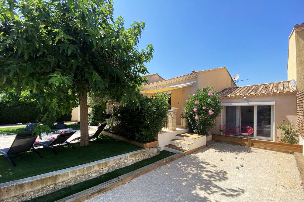 Photo of Outdoor in Entraigues-sur-la-Sorgue